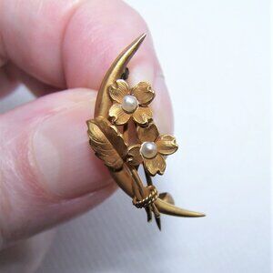 Antique Art Nouveau 10K Gold Natural Pearl Pin Brooch - Crescent Moon w/Flowers